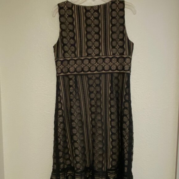 Ann Taylor Loft Black Lace Dress – Size 12P – Elegant & Flattering! - Picture 7 of 7